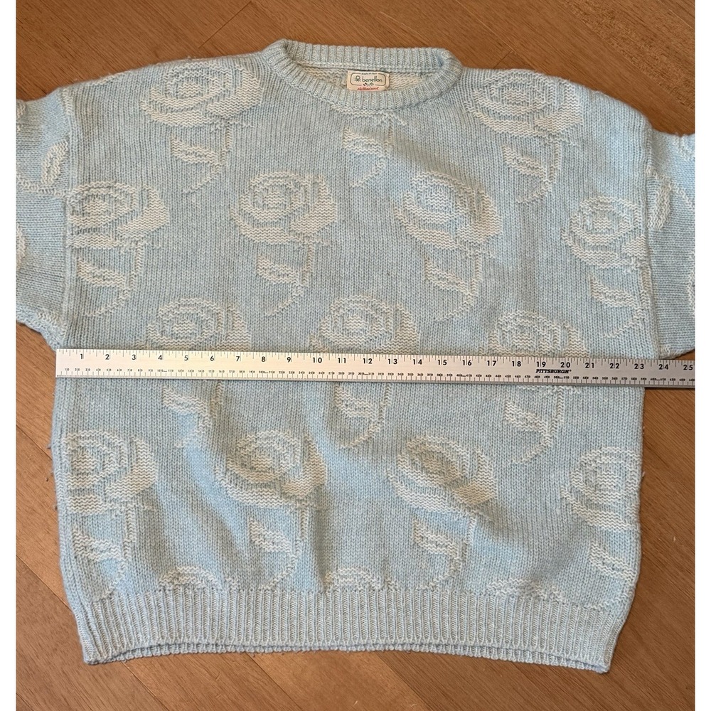 Vintage Benetton Sweater Womens M Shetland Wool Floral Blue Roses Boho EUC VTG - Picture 6 of 7